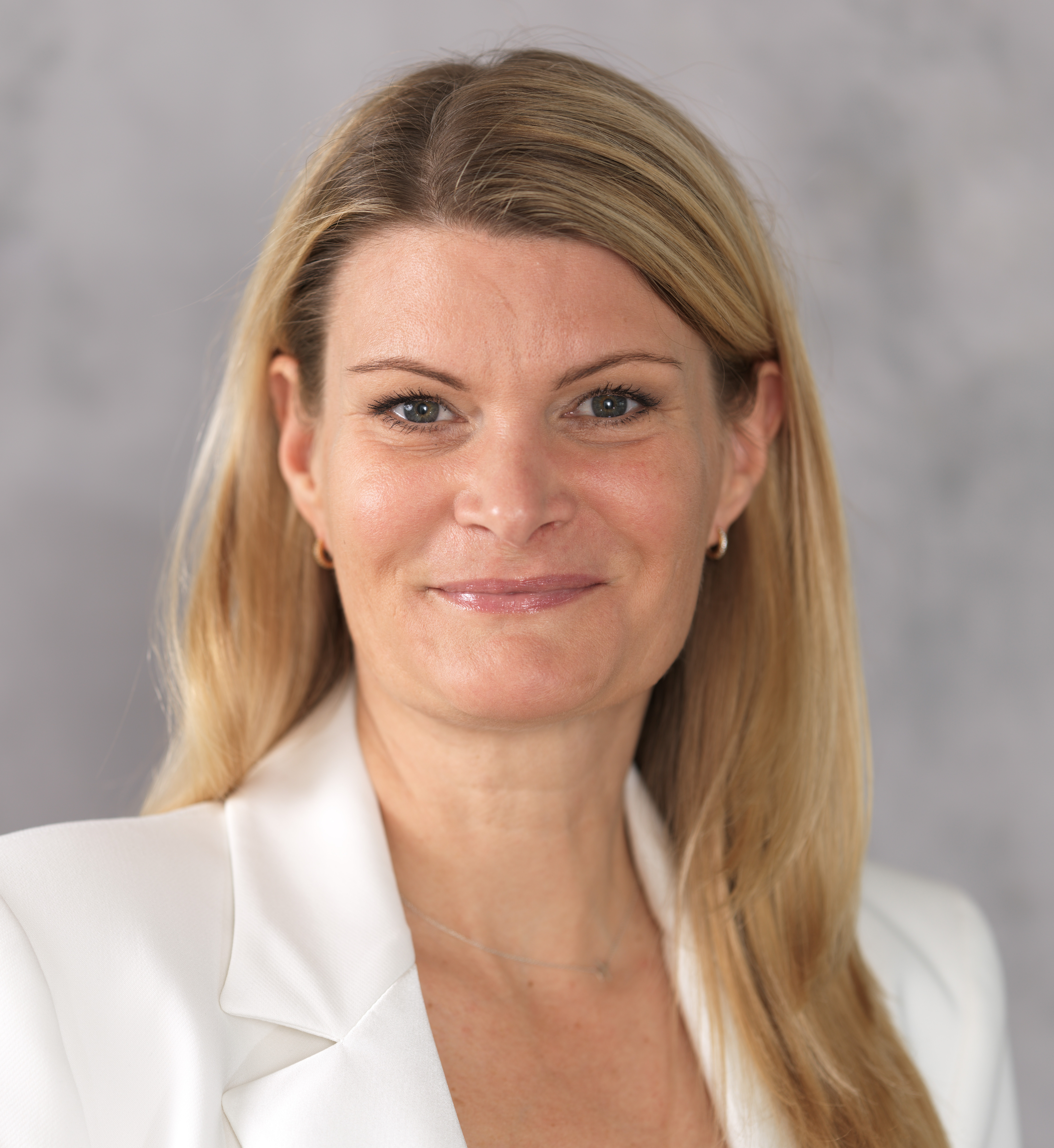 Wir über uns. Das Expertenteam 6 Heike Schiller Unternehmerin Aufsichtsrat