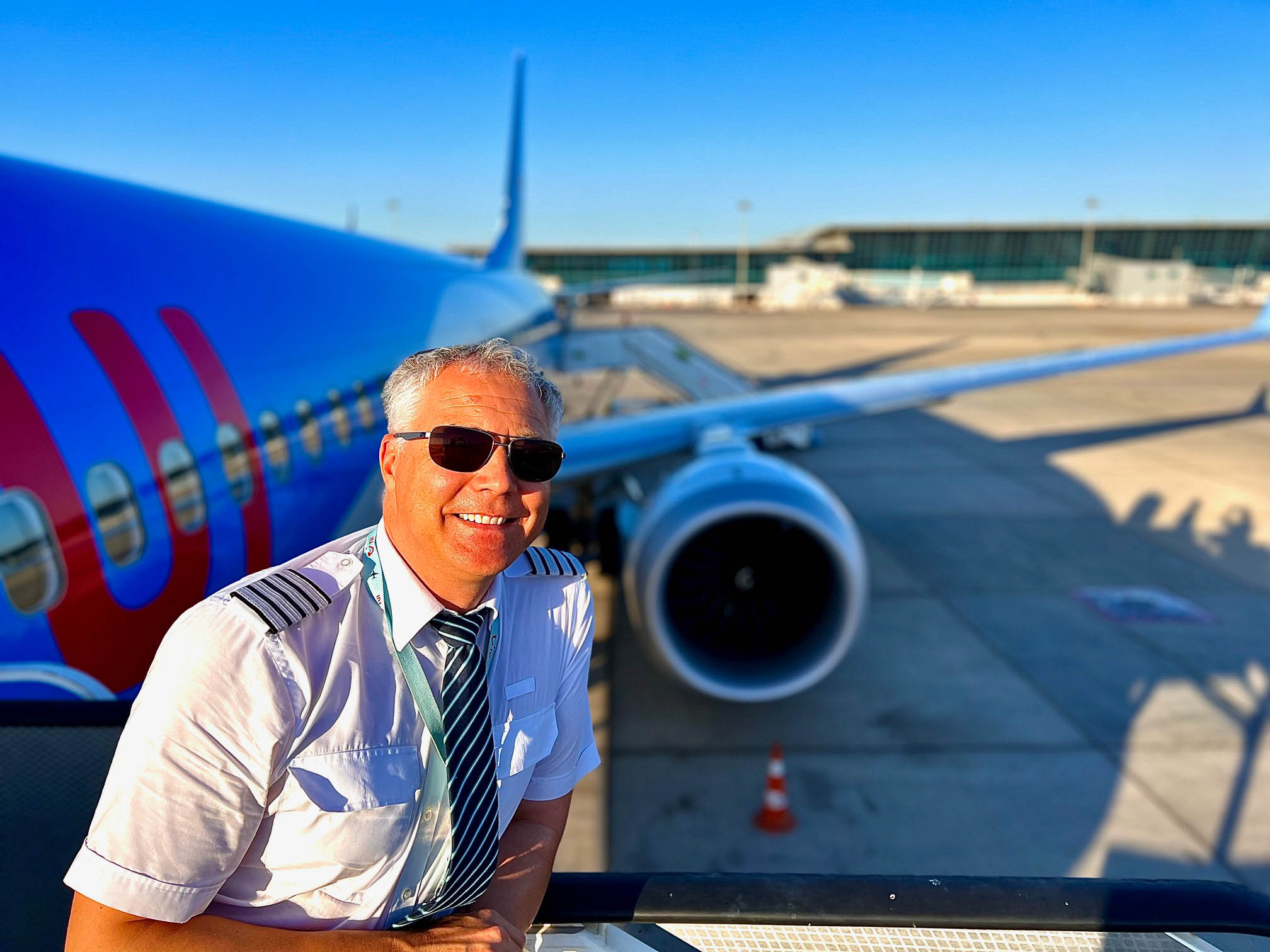 uns | Longevity travel tuifly1 markus2