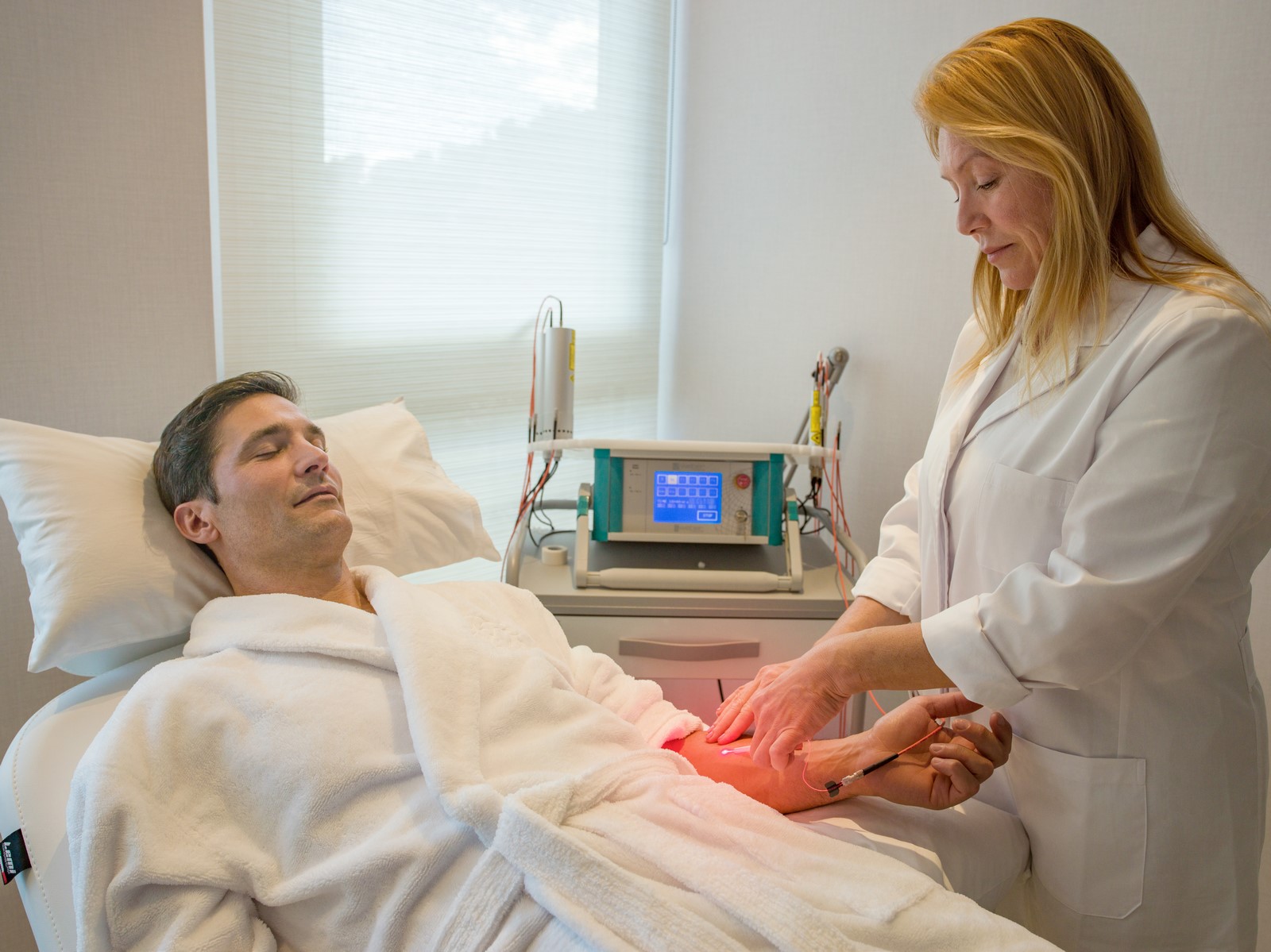 ZEM | Longevity travel zemaltea revitalizing medicine unit