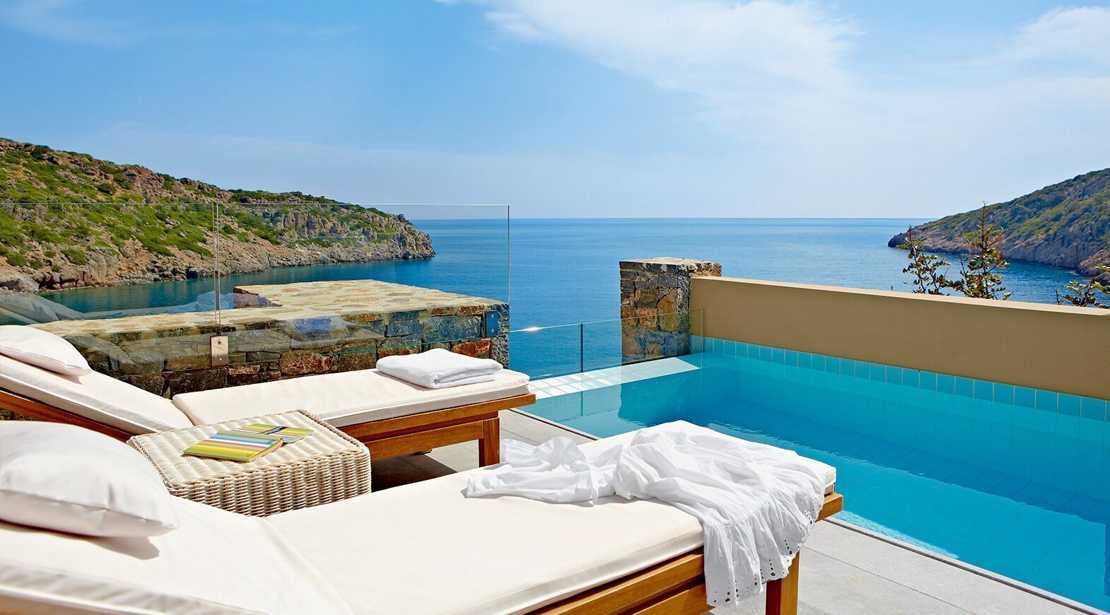 Reise Program | dc villa poolarea 09 1570x870 1