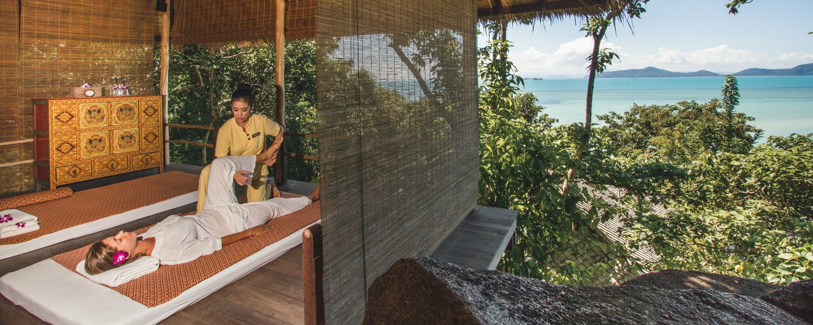 Renewing | longevity travel Wellness massage