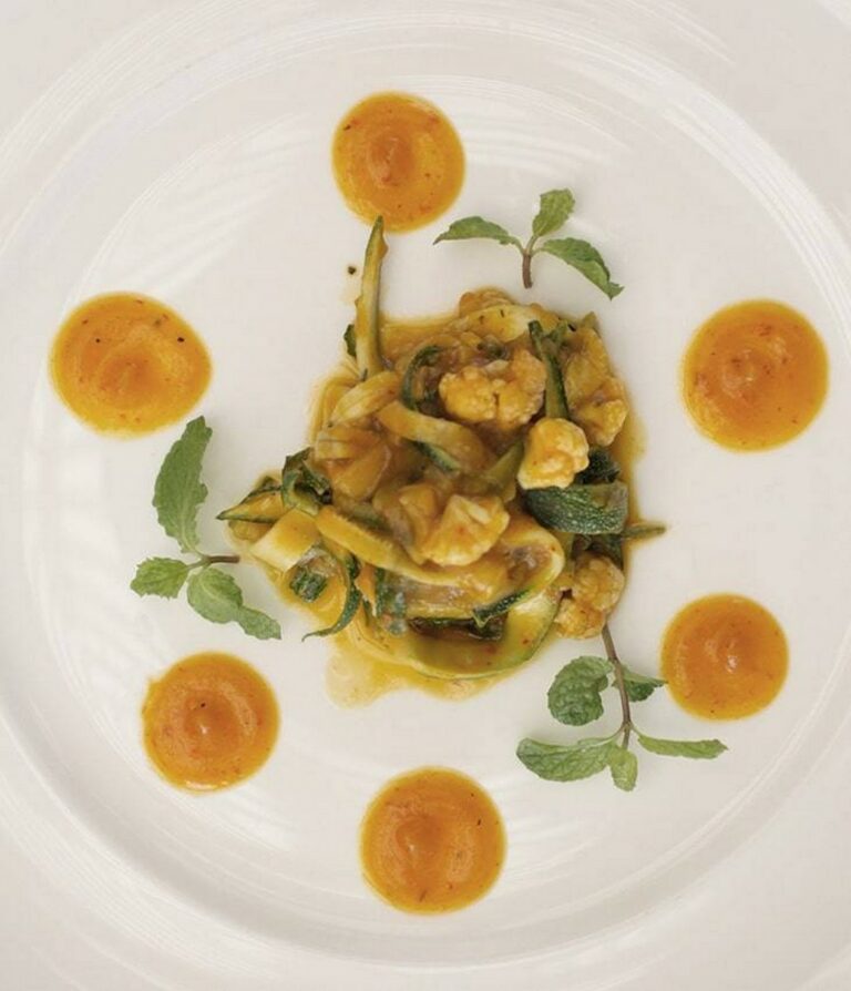 Renewing | longevity travel organic food restaurant thailand