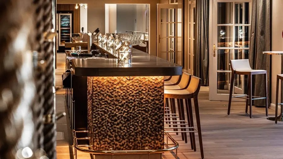 treudelberg | longevity travel treudelberg bar