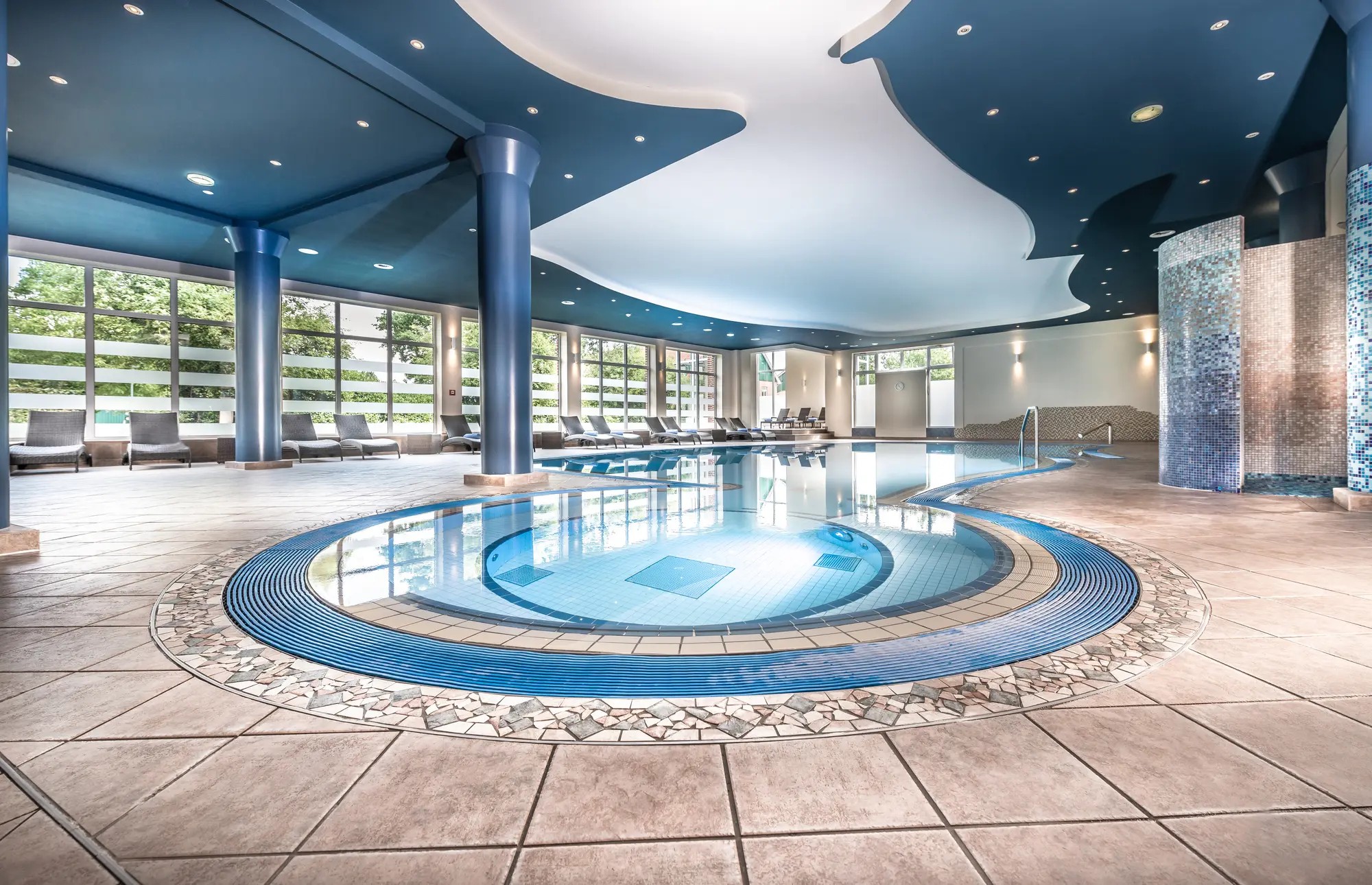 treudelberg | longevity travel treudelberg pool