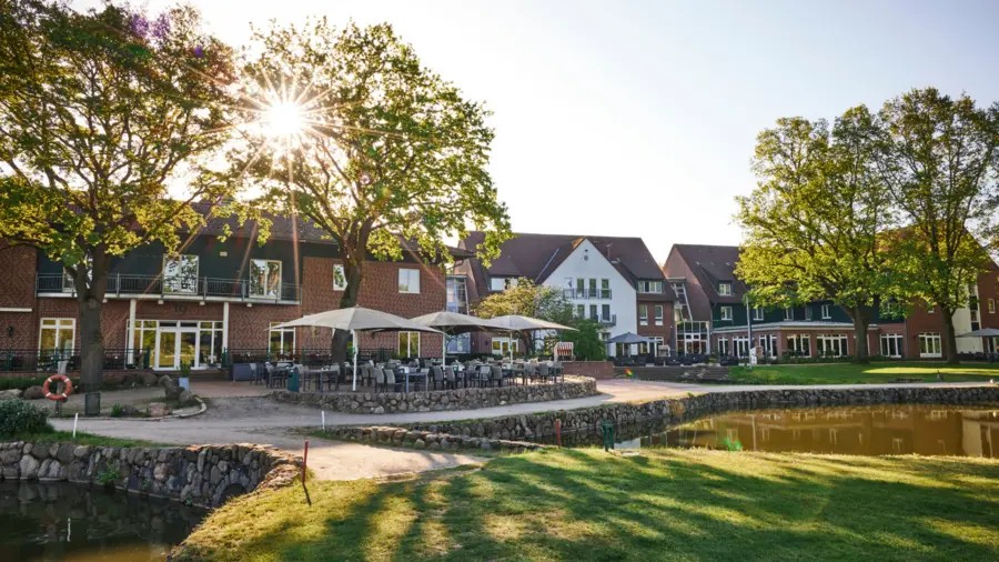 Steigenberger Treudelberg Hamburg 1 Treudelberg | longevity travel treudelberg terasse